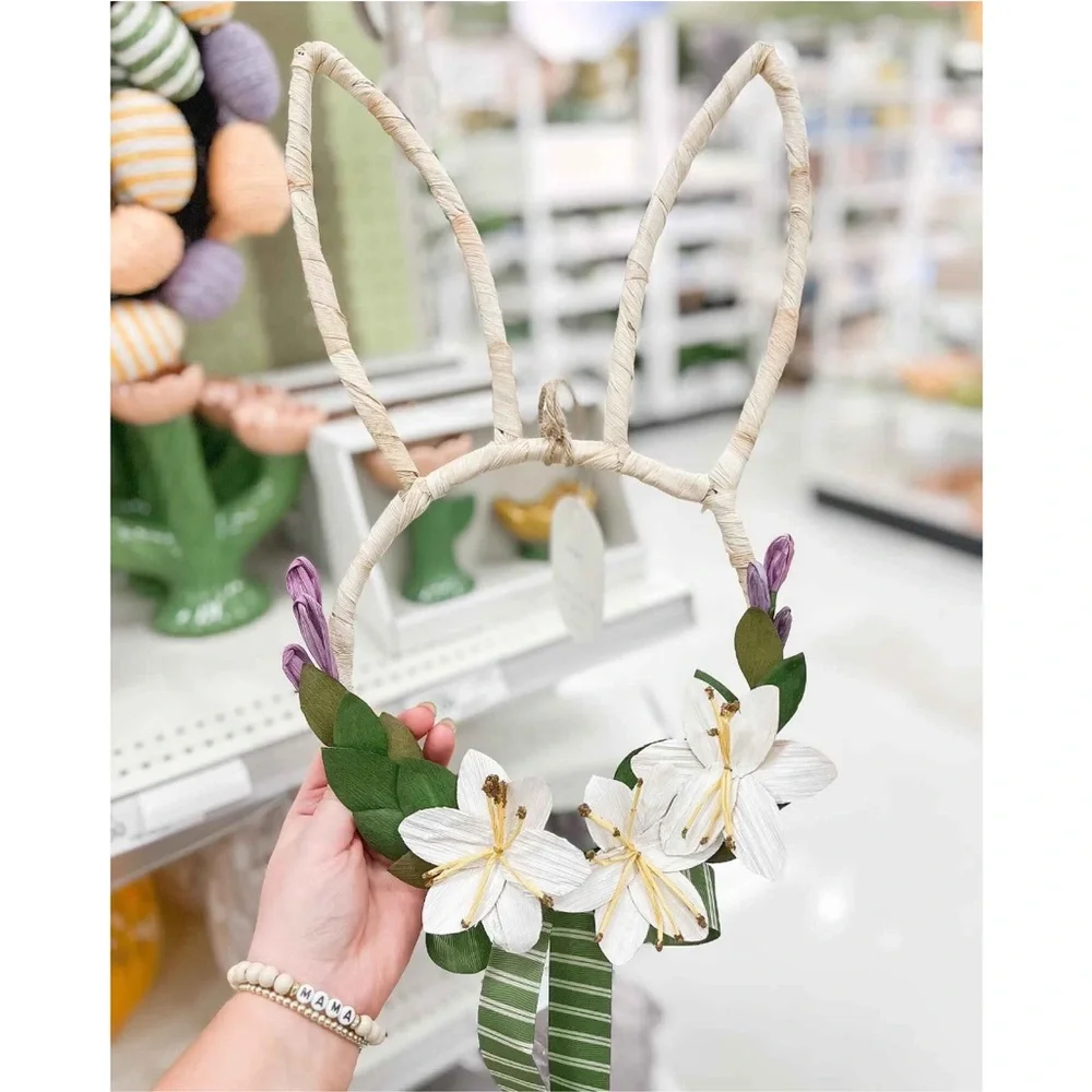 New TARGET THRESHOLD EASTER BUNNY WREATH
